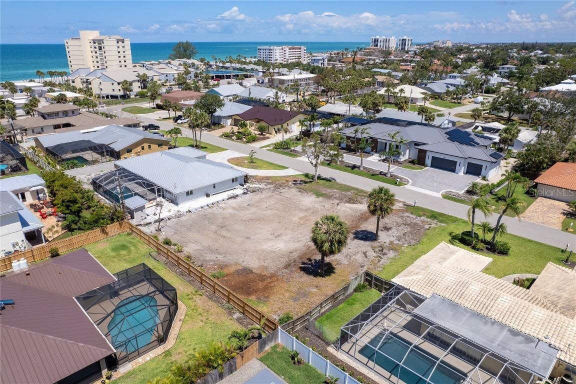 505 Everglades Dr. #2, Venice, FL 34285