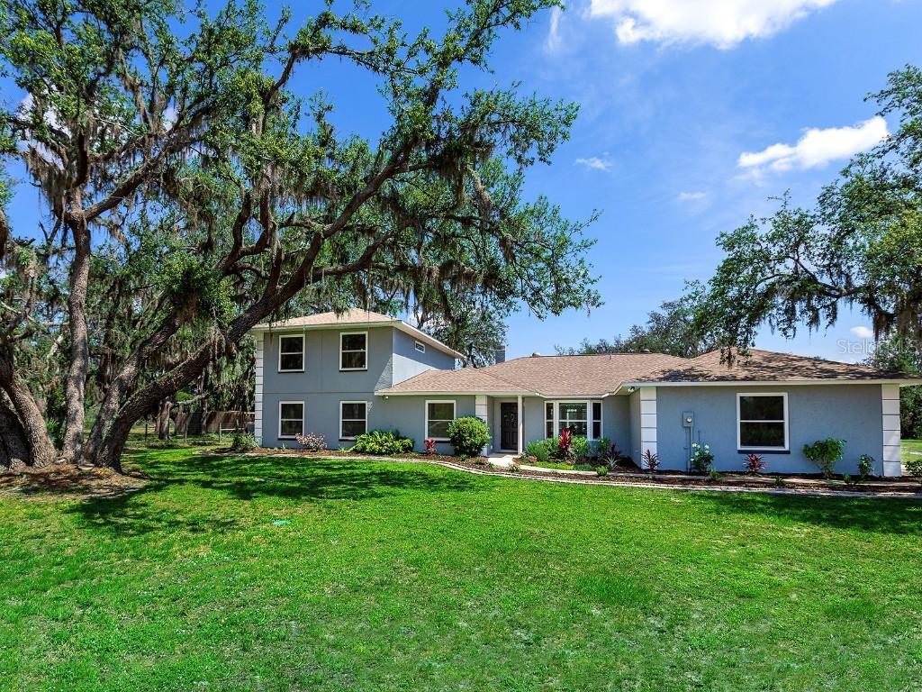 27215 Crosby Rd., Myakka City, FL 34251