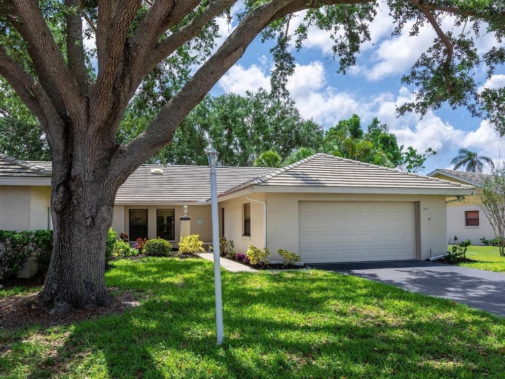 114 Southampton Pl. #237, Venice, FL 34293