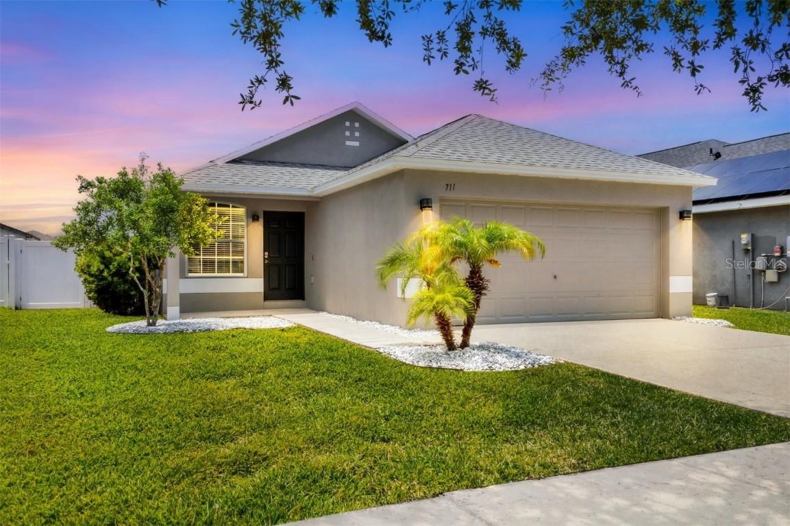 711 Brenton Leaf Dr., Ruskin, FL 33570