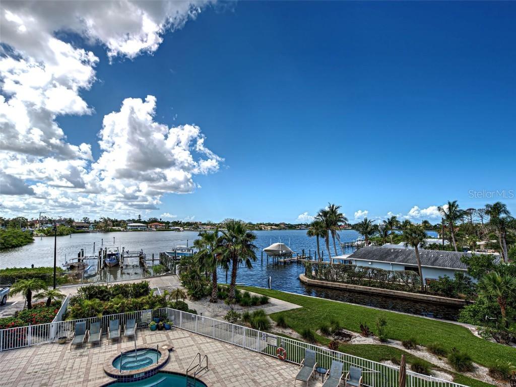 516 Tamiami Tr. #303, Nokomis, FL 34275