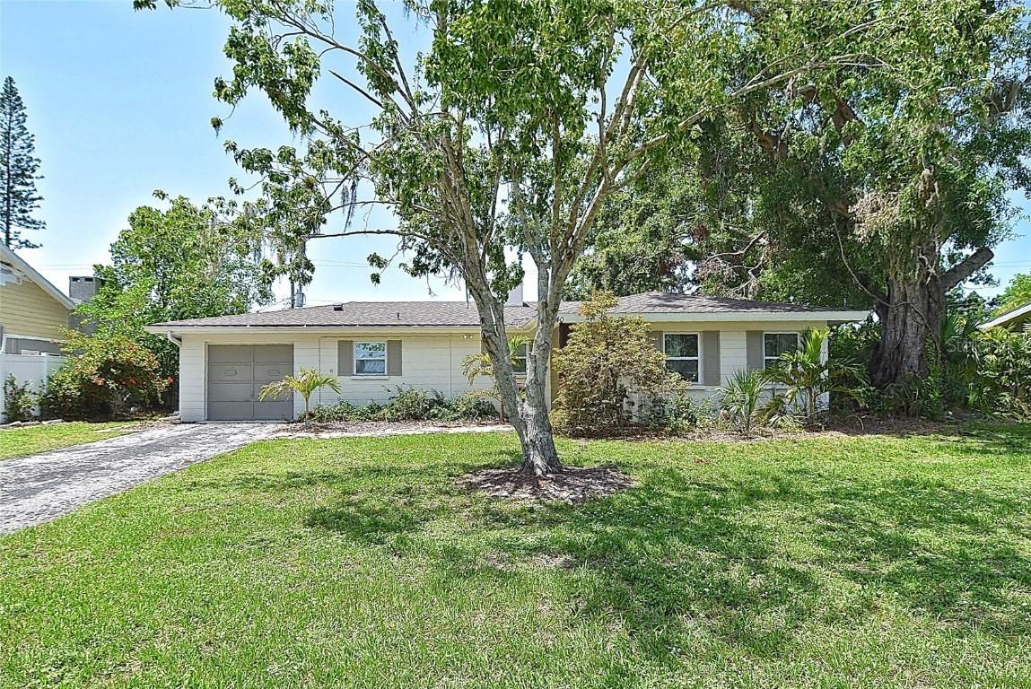3340 Webber St., Sarasota, FL 34239