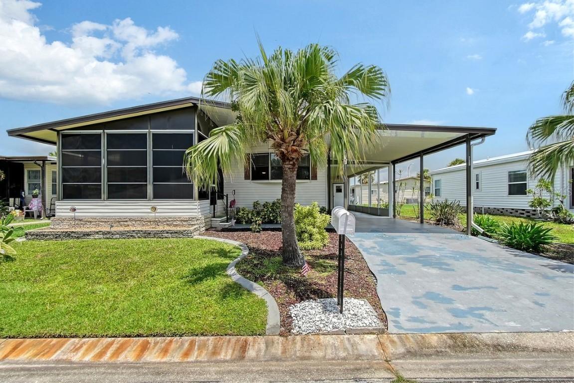 738 Riverview Cir., North Port, FL 34287