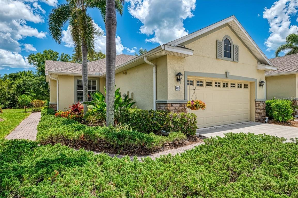 9361 Carnaby Dr., Venice, FL 34293