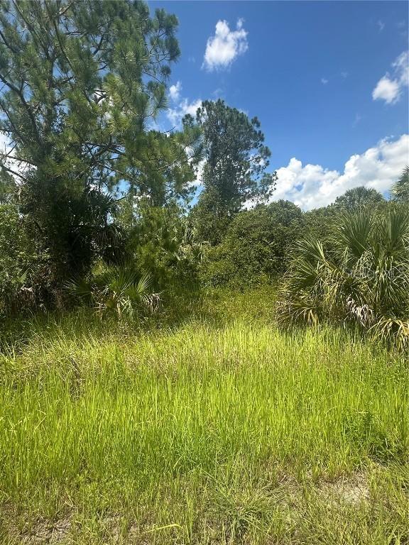 Hampshire Cir., North Port, FL 34288