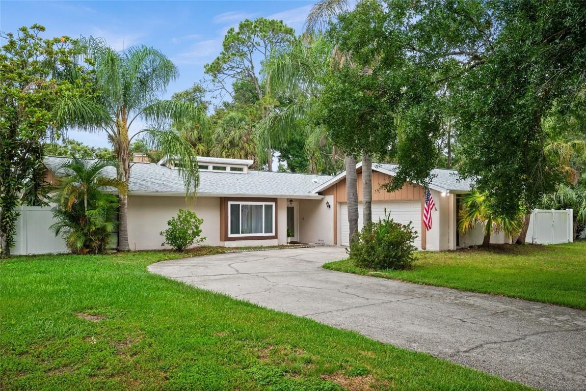 13608 Westshire Dr., Tampa, FL 33618