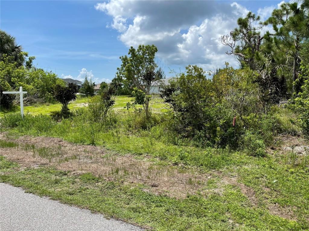 15181 Lyneburg Ave., Port Charlotte, FL 33981