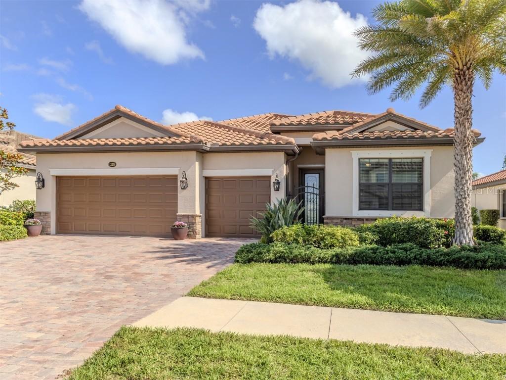 13270 Famiglia Dr., Venice, FL 34293