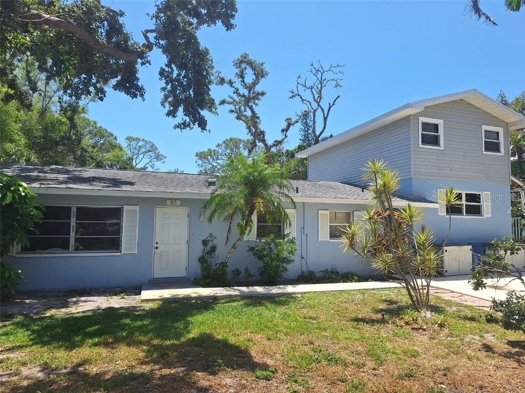 305 Pine Rd., Nokomis, FL 34275