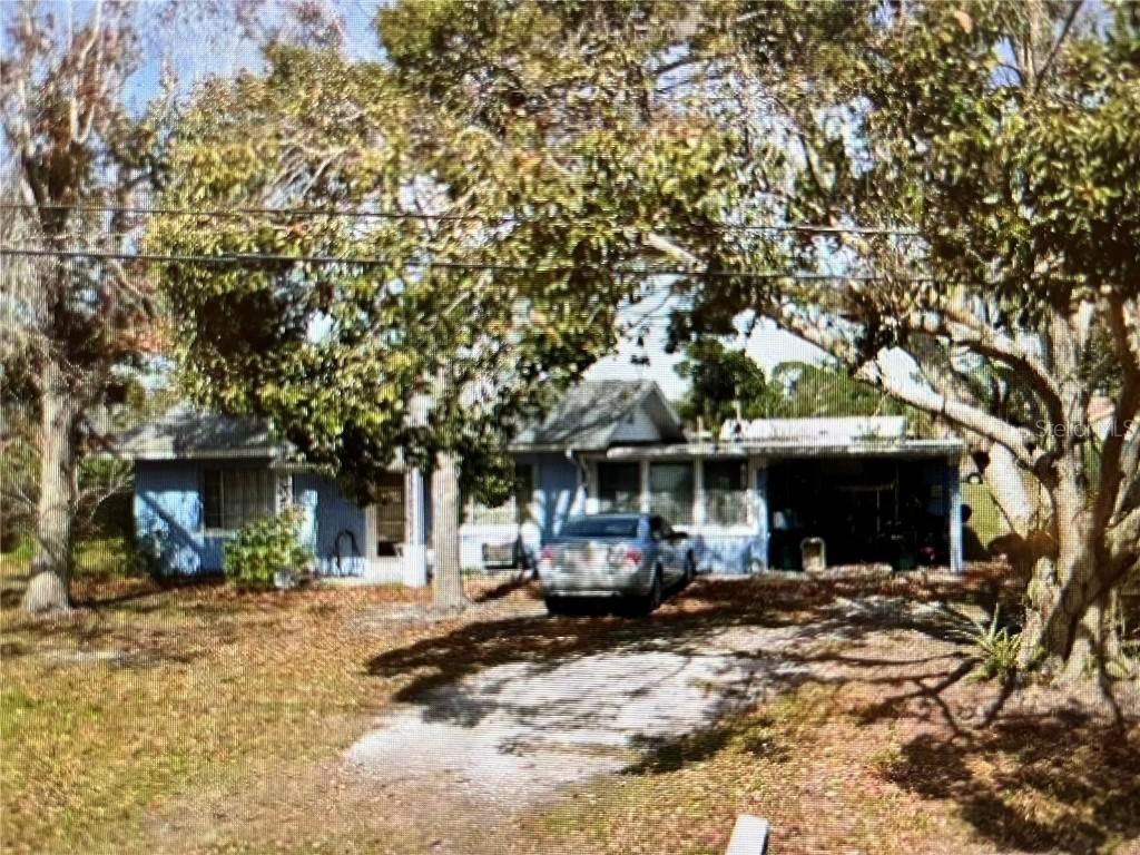 212 Hills Rd., Nokomis, FL 34275