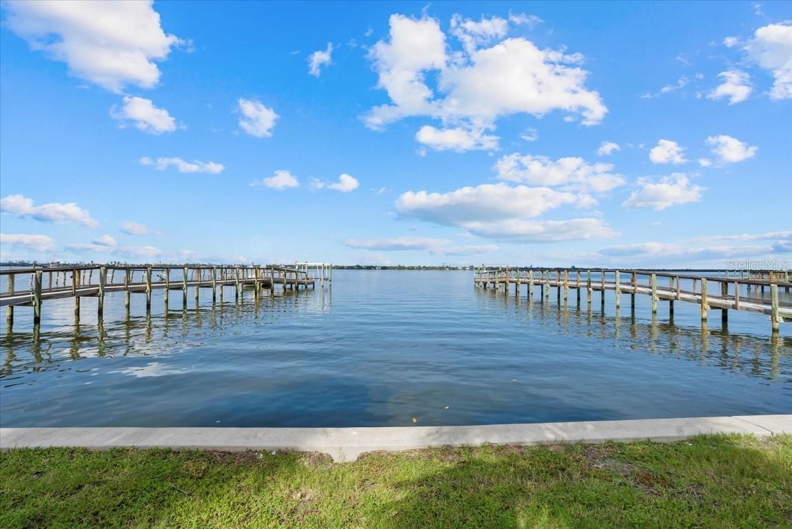 108 Winson Ave., Englewood, FL 34223
