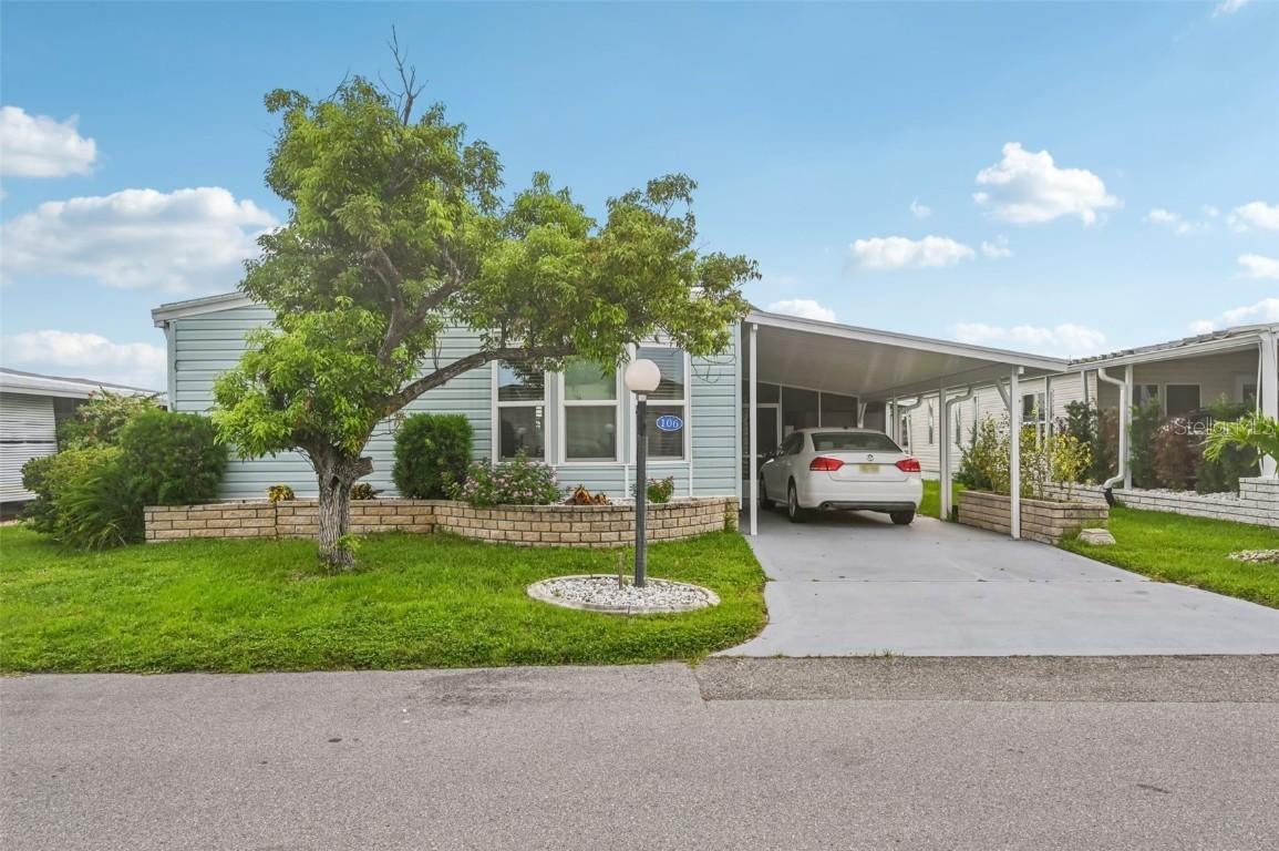106 Lazy River Rd., North Port, FL 34287