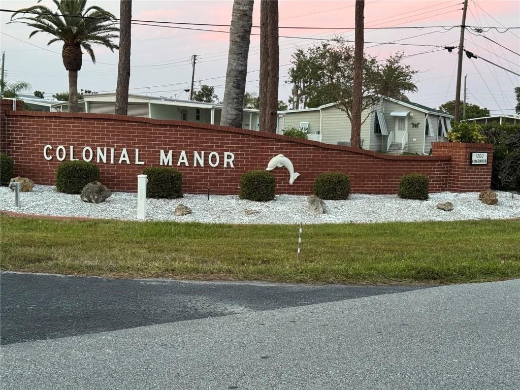 218 W Outer Dr., Venice, FL 34285