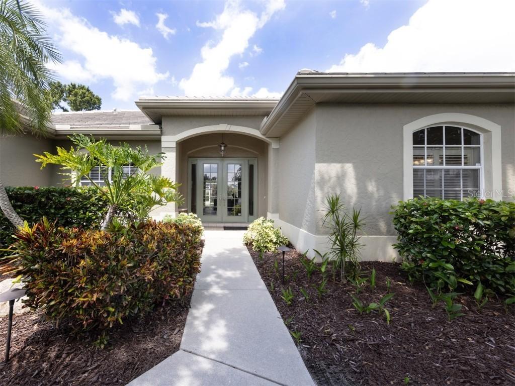 129 Wayforest Dr., Venice, FL 34292