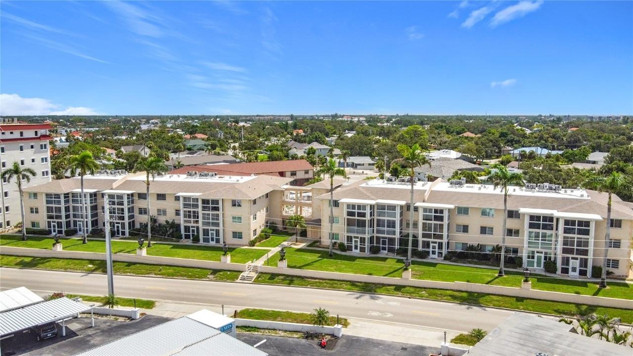 200 The Esplanade  N #B22, Venice, FL 34285
