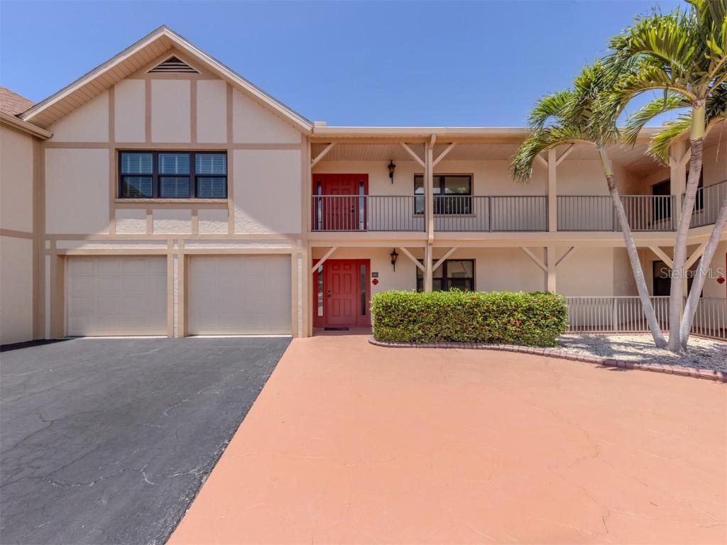 720 Apalachicola Rd. #105, Venice, FL 34285