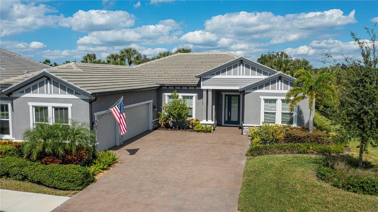 6137 Lungo Lago Dr., Sarasota, FL 34241