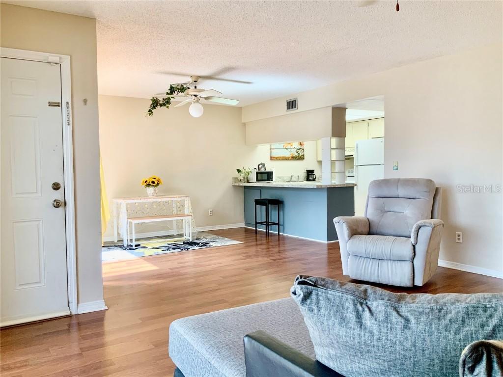 5554 Swift Rd. #2, Sarasota, FL 34231