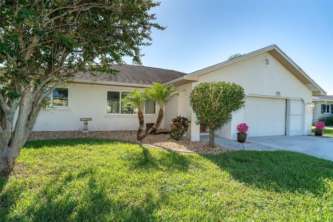 1047 Montana Ave., Englewood, FL 34223