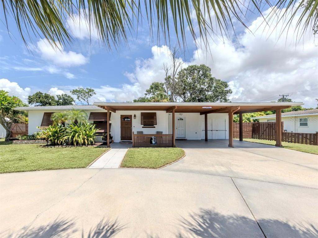 837 Laurel Ave., Venice, FL 34285