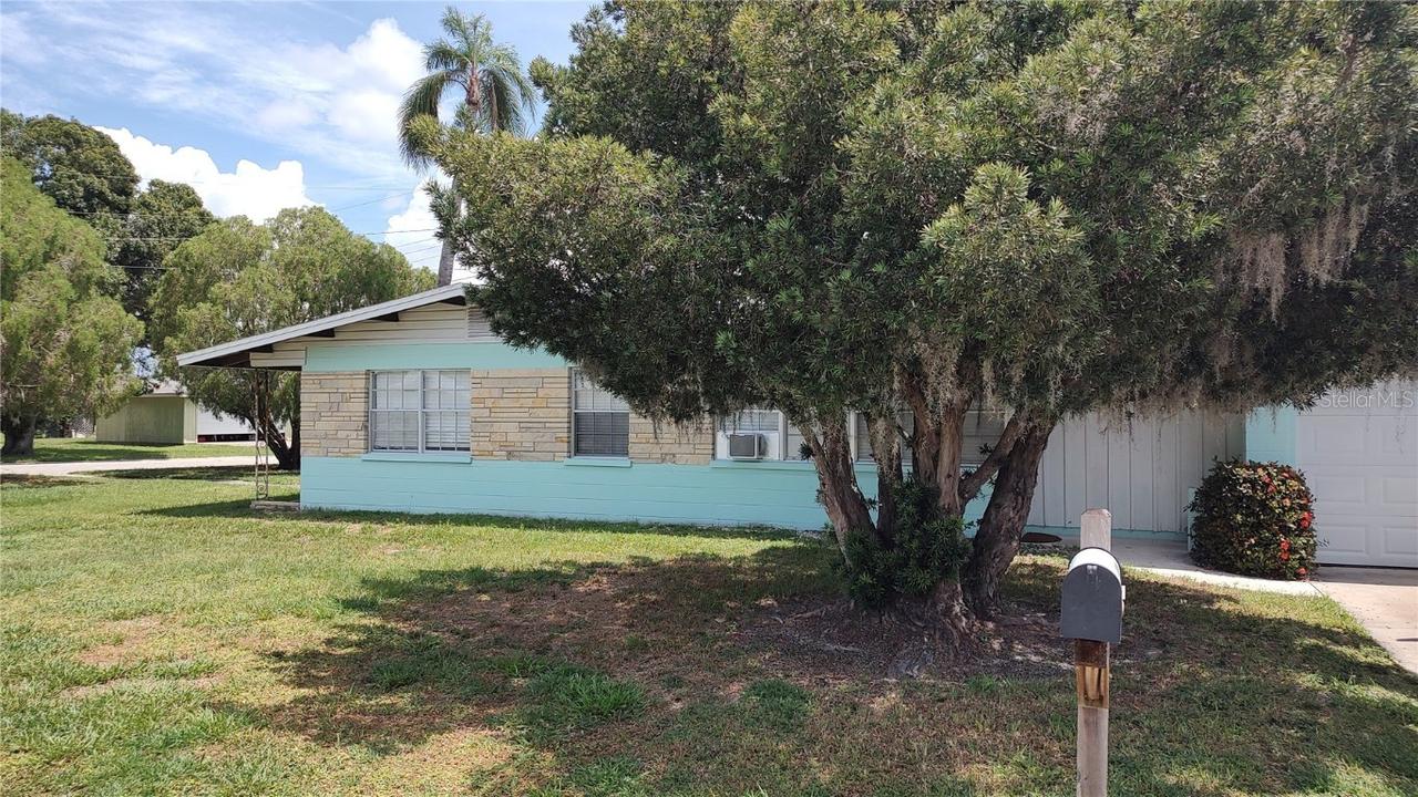 604 King St., Nokomis, FL 34275