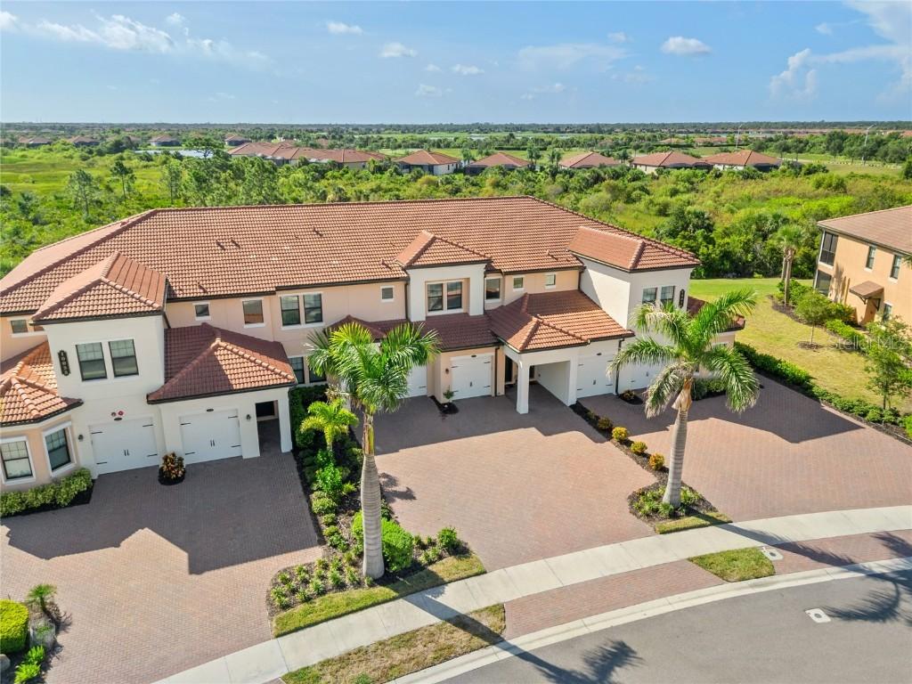 10035 Crooked Creek Dr. #202, Venice, FL 34293