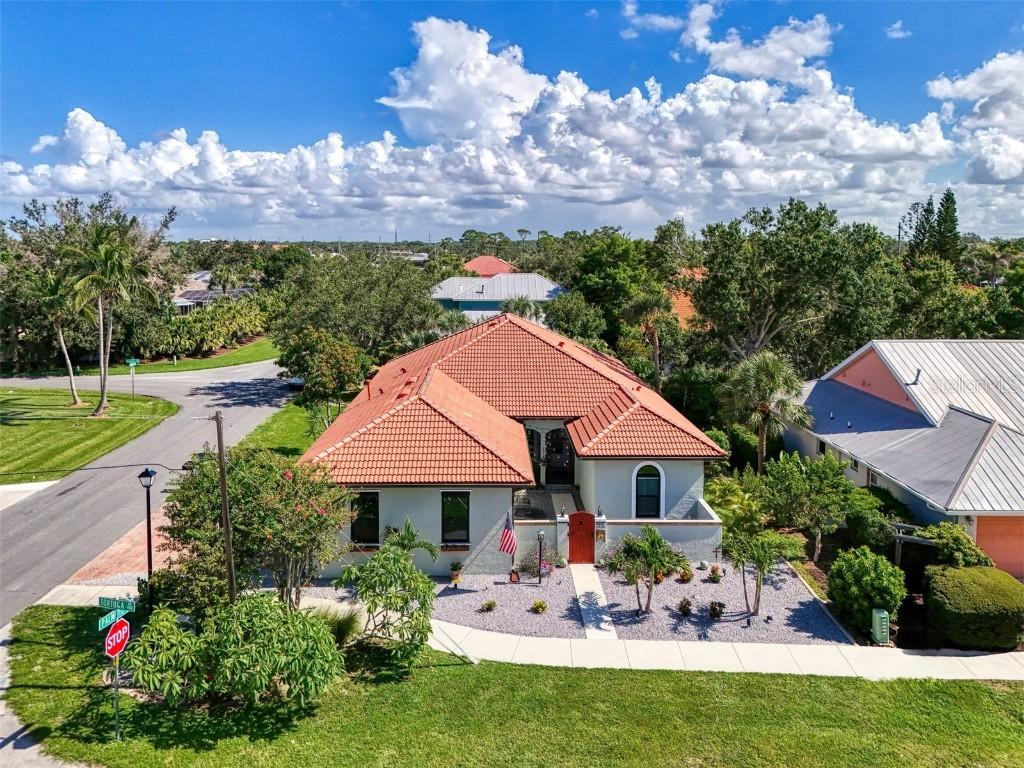 408 Tortuga Dr., Nokomis, FL 34275