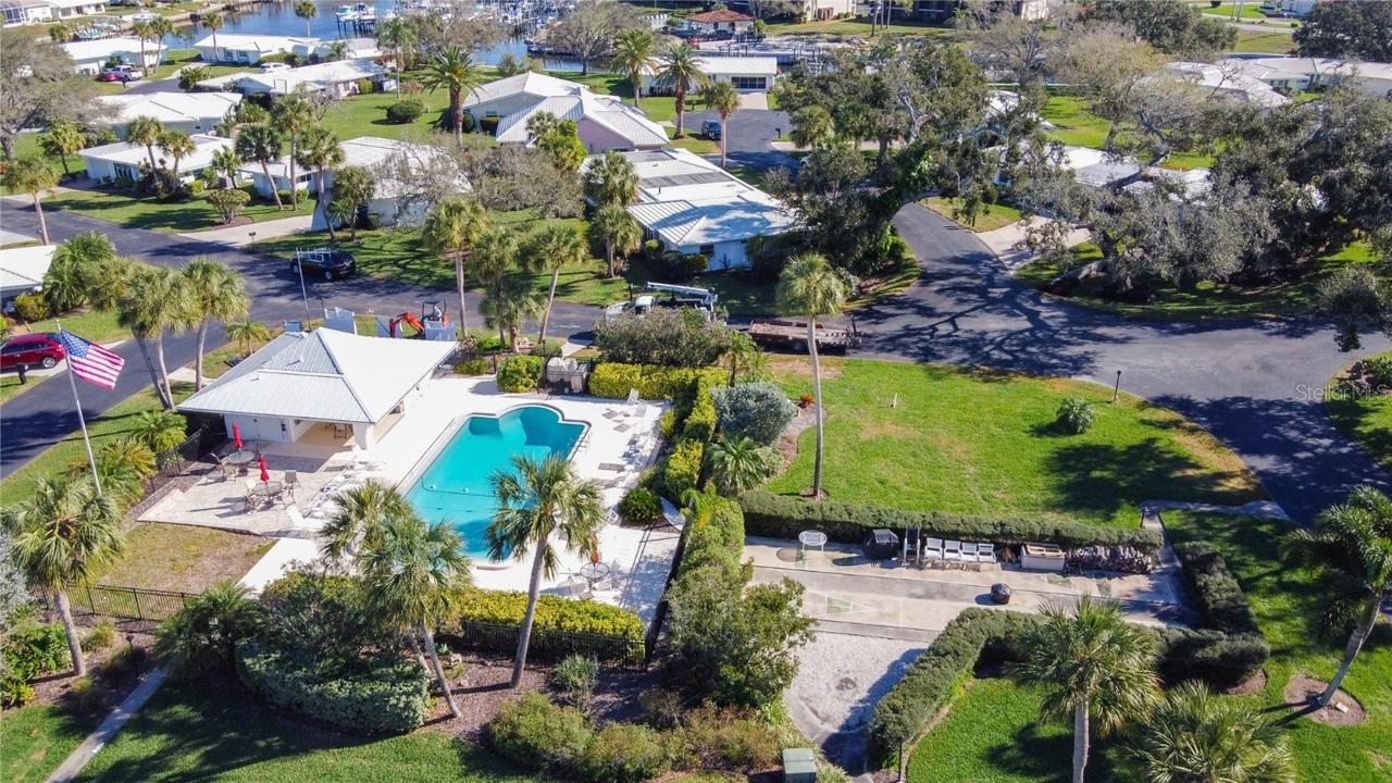 18 Oakwood Dr., Englewood, FL 34223