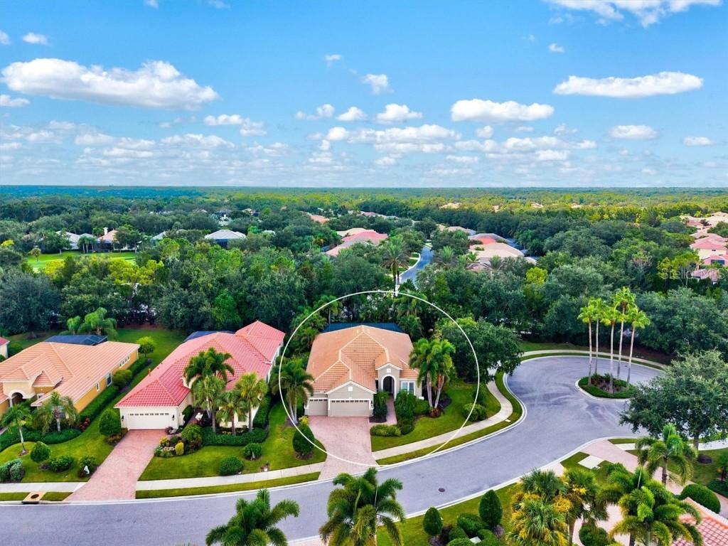 7210 Lake Forest Glen, Lakewood Ranch, FL 34202