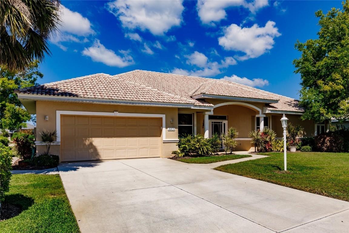 2209 Sonoma Dr., Nokomis, FL 34275