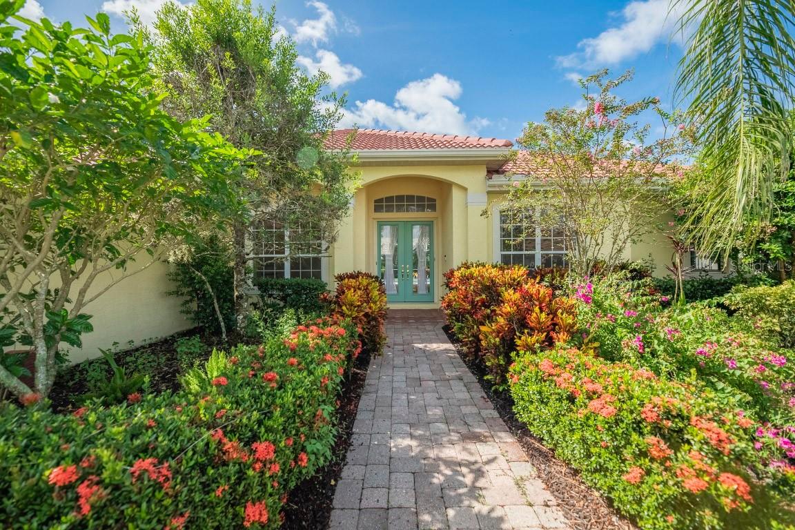 6124 Stillwater Ct., Bradenton, FL 34201