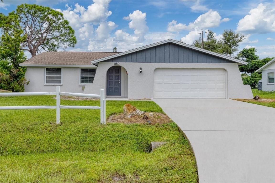 880 Queen Rd., Venice, FL 34293