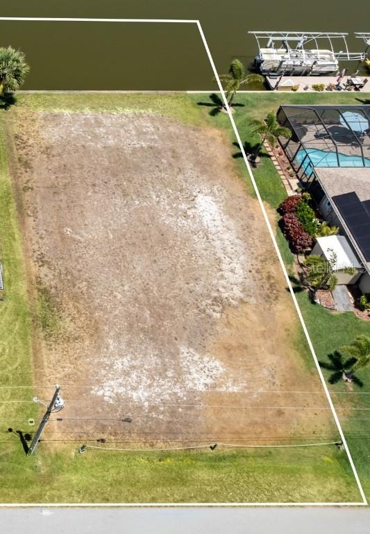 Avery Rd., Port Charlotte, FL 33981