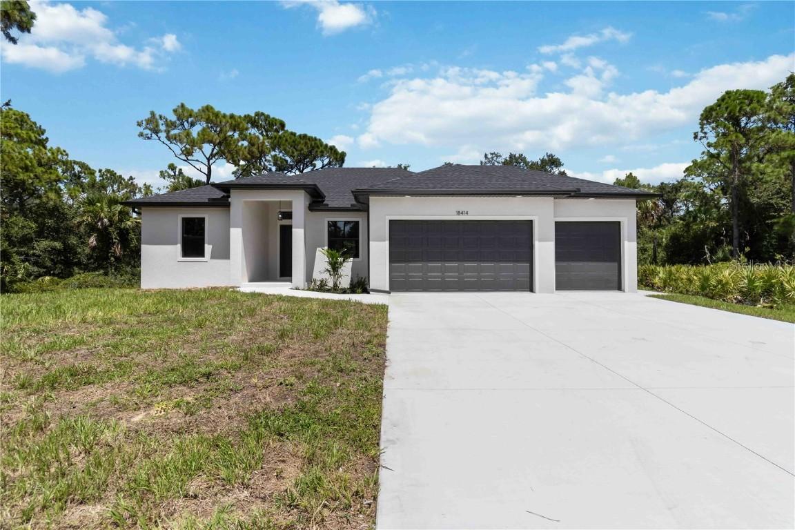 18414 Lincoya Ave., Port Charlotte, FL 33954