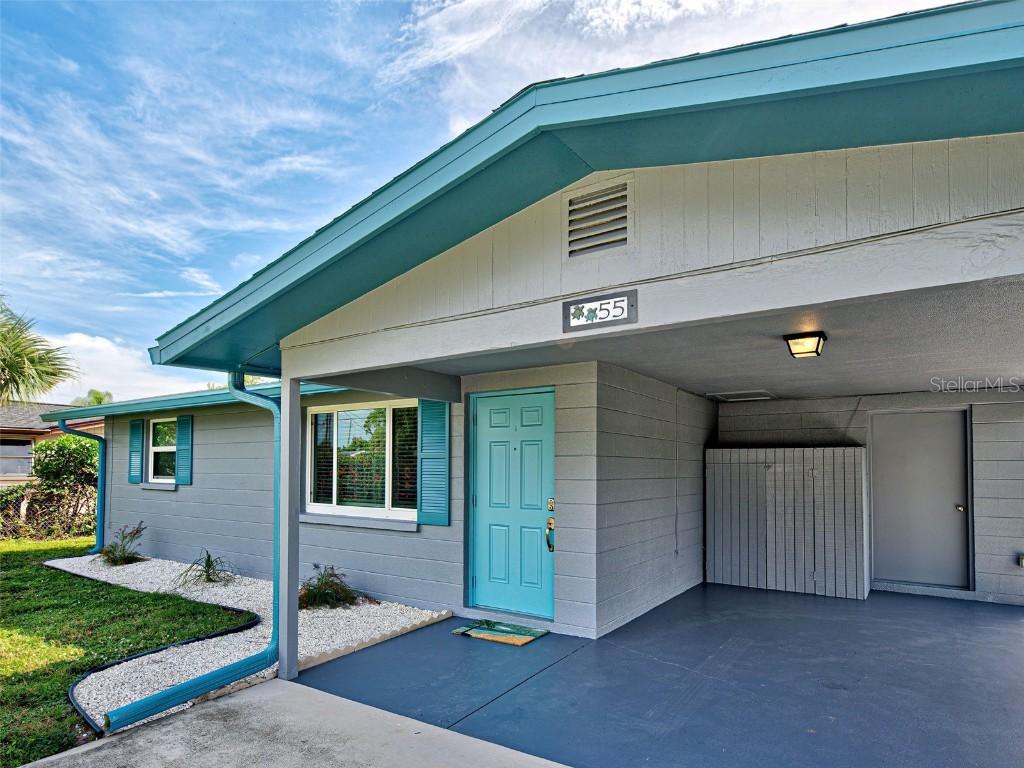 55 Warren Ave., Englewood, FL 34223