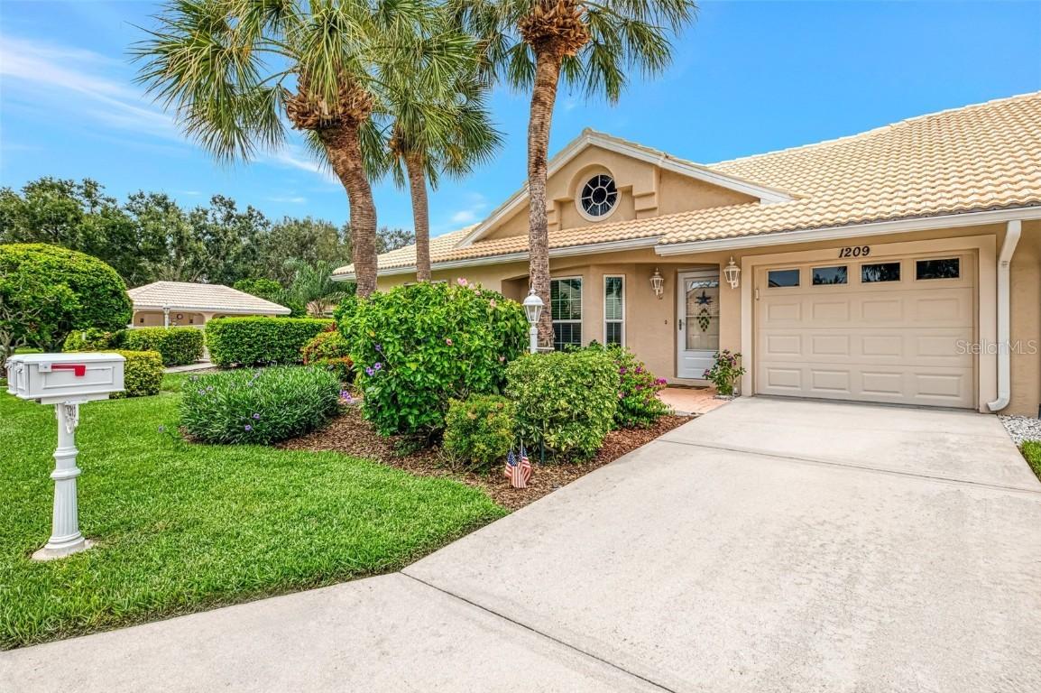 1209 Berkshire Cir., Venice, FL 34292