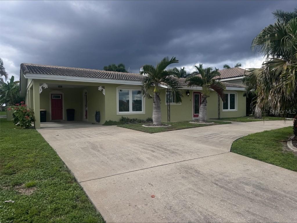 2426 Flora Ln., Punta Gorda, FL 33950