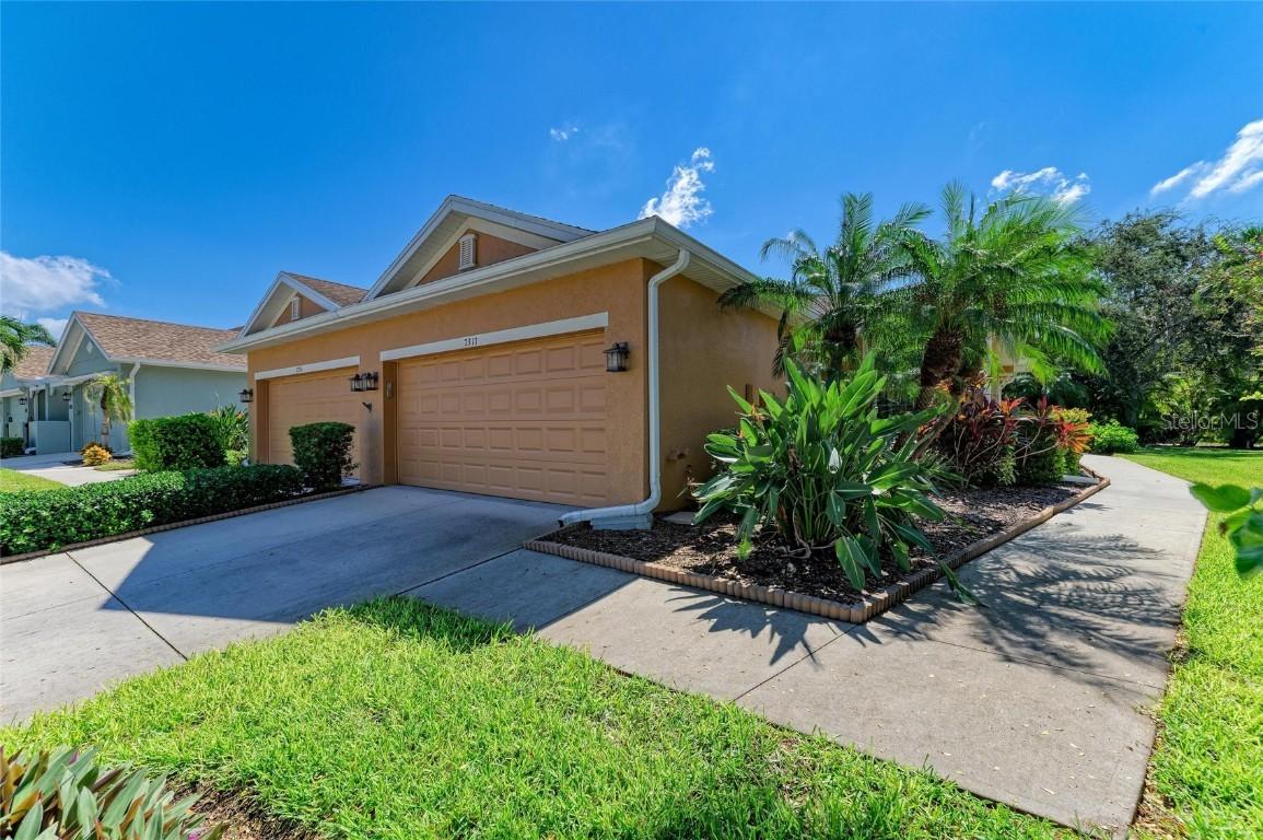 7317 Emma Rd., Bradenton, FL 34209