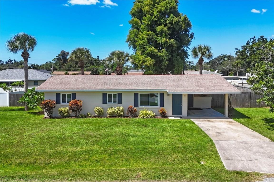 208 Pelican Rd., Venice, FL 34293