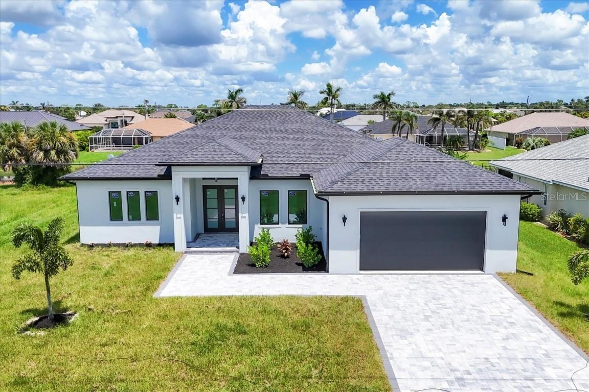 79 Medalist Rd., Rotonda West, FL 33947