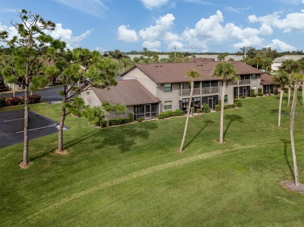 929 Capri Isles Blvd. #27, Venice, FL 34292