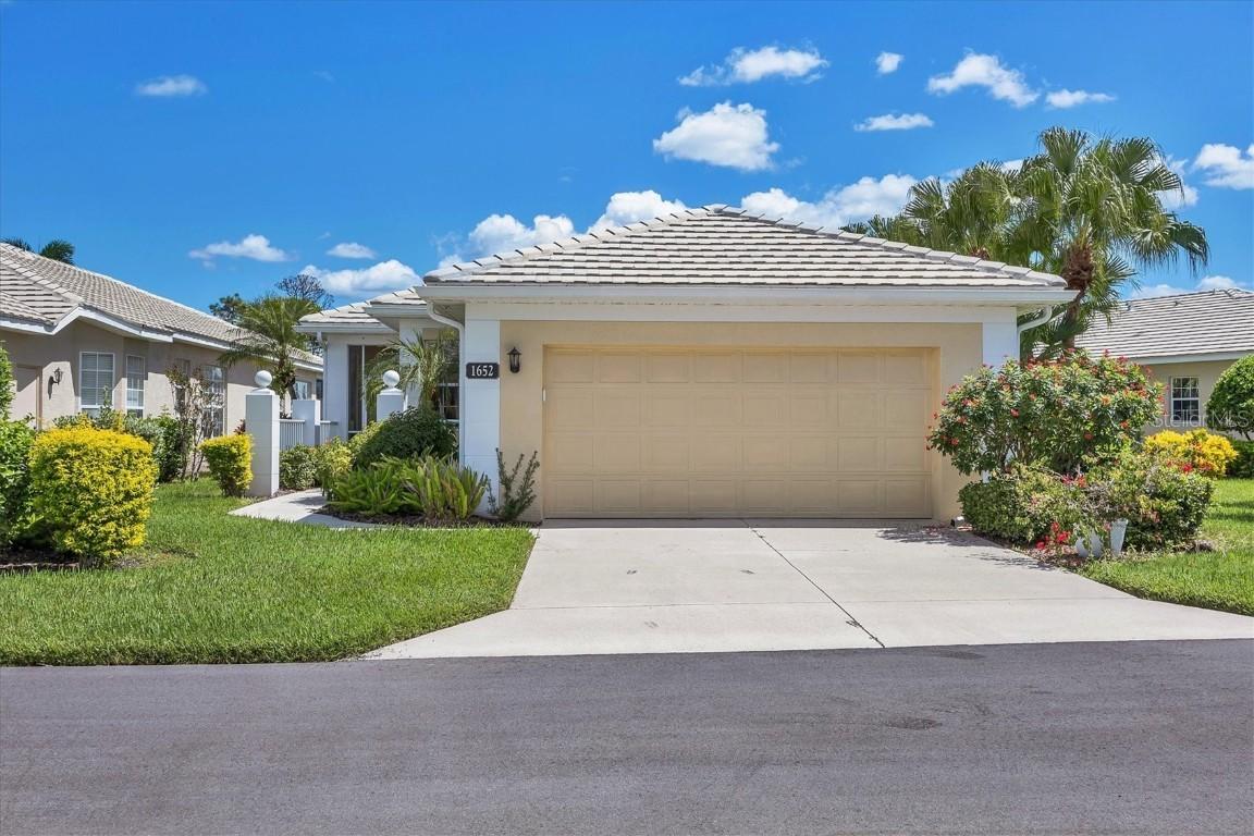 1652 Monarch Dr., Venice, FL 34293