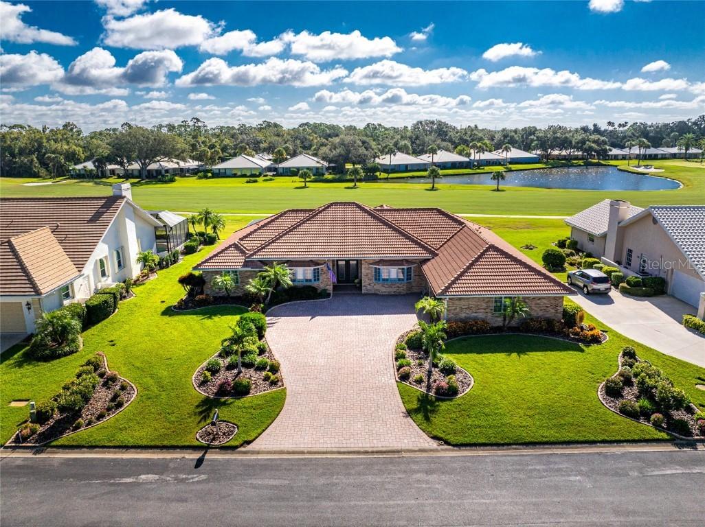 810 Carnoustie Dr., Venice, FL 34293