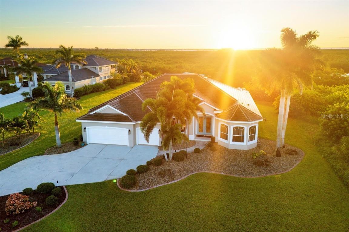 19023 Midway Blvd., Port Charlotte, FL 33948