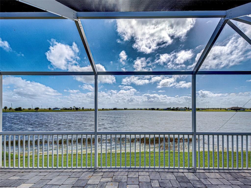 27 Meadowlark Ln., Placida, FL 33946