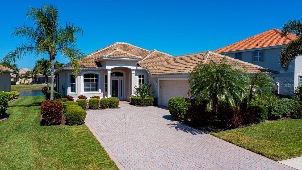 11819 Granite Woods Loop, Venice, FL 34292