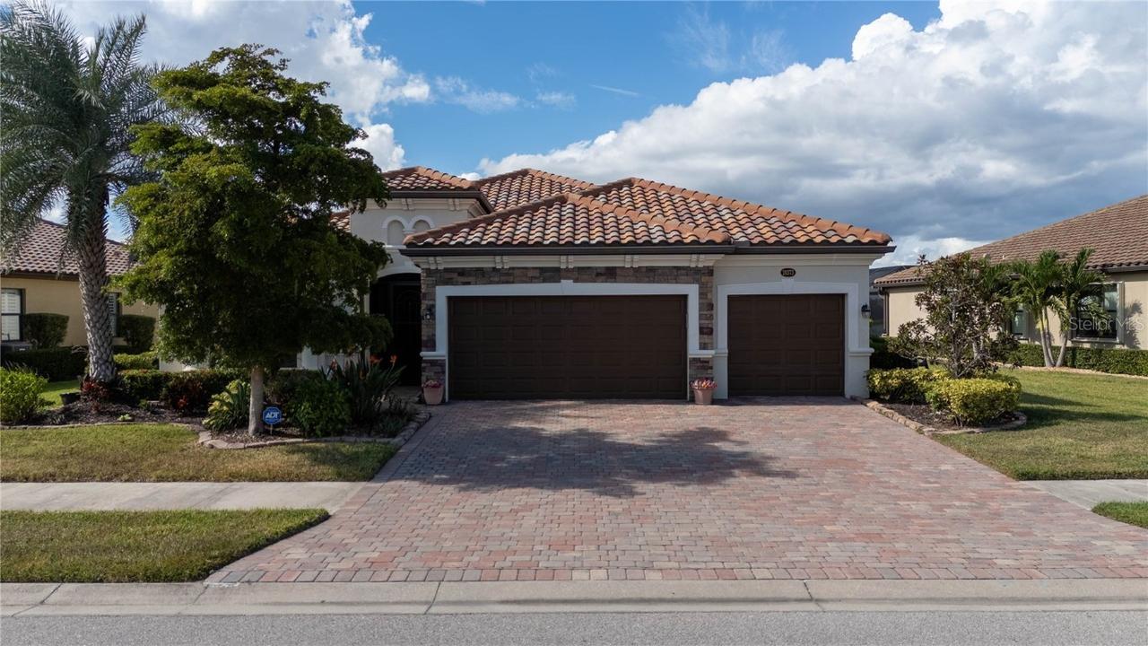 20373 Granlago Dr., Venice, FL 34293