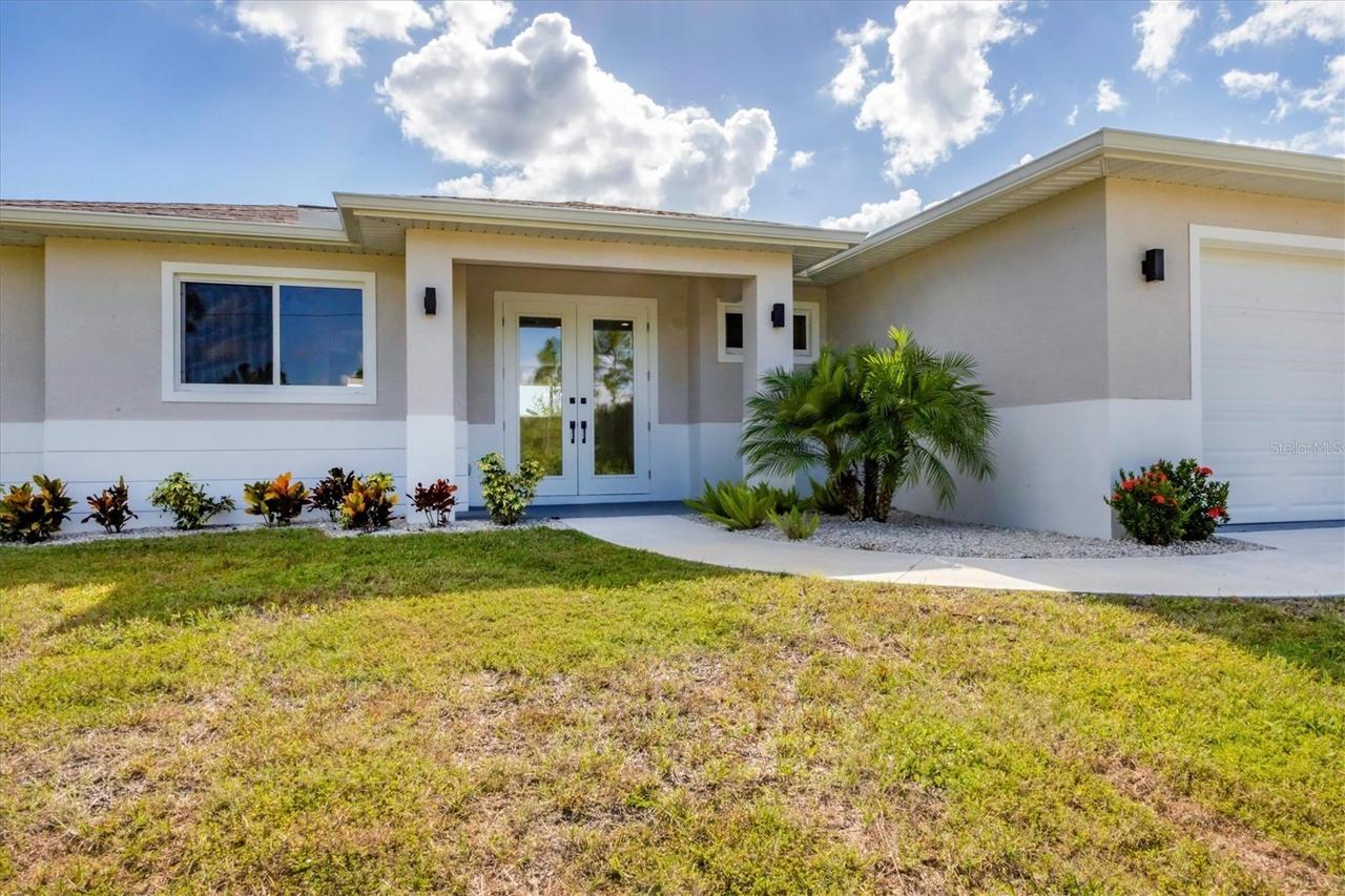 14065 Paris Ln., Port Charlotte, FL 33981