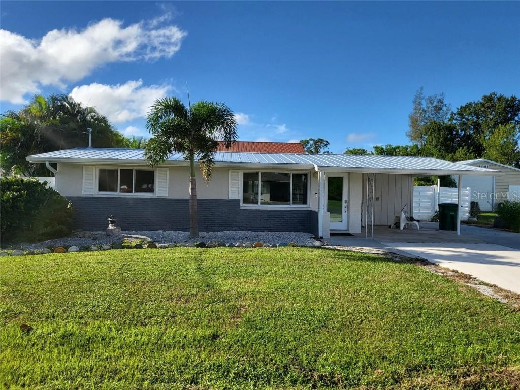 1635 David Pl., Englewood, FL 34223