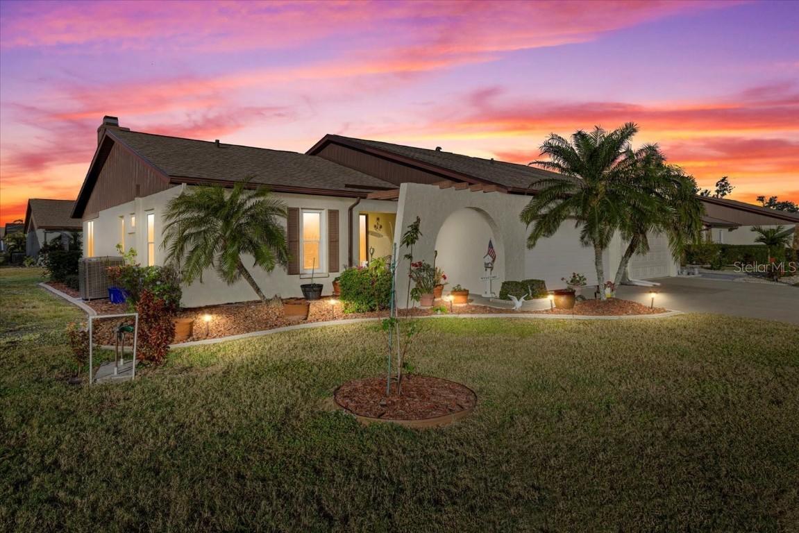 508 Foxwood Blvd., Englewood, FL 34223